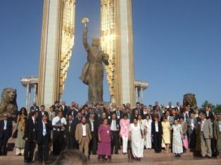 بزرگداشت پانزدهمین سال استقلال كشور تاجیكستان با شركت نماينده زرتشتيان